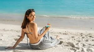 kajal-maldives-beach-photos-kanappa-controversy