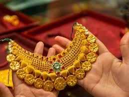 Gold Rate Today: బంగారం ధరలో ఊరట.. హైదరాబాద్‌లో తాజా రేట్లు ఇవే!