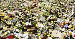 అనకాపల్లి లో గుట్టలుగా మద్యం సీసాలు..! నకిలీ మద్యం మాఫియాలో కొత్త మలుపు?