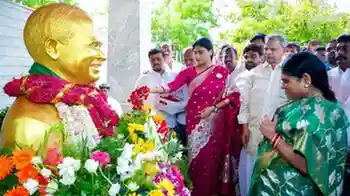 ys-sharmila-demands-ysr-memorial-park-in-hyderabad