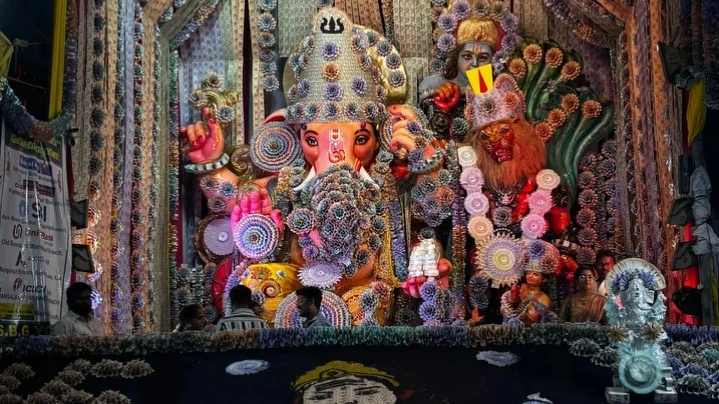 మంగళగిరి: వినాయక నవరాత్రి ఉత్సవాల్లో అద్భుత అలంకరణలు