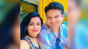 హైదరాబాద్‌లో విషాదం: మానసిక రోగిని పెళ్లి చేసుకున్న మానసిక వైద్యురాలు రజిత ఆత్మహత్య