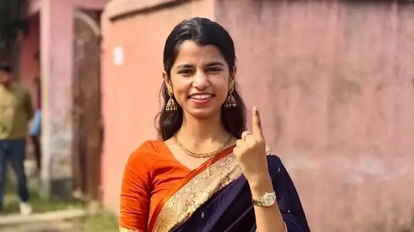 బీహార్‌లో సరికొత్త చరిత్ర: 25 ఏళ్ల జానపద గాయని మైథిలీ ఠాకూర్‌ ఎమ్మెల్యే