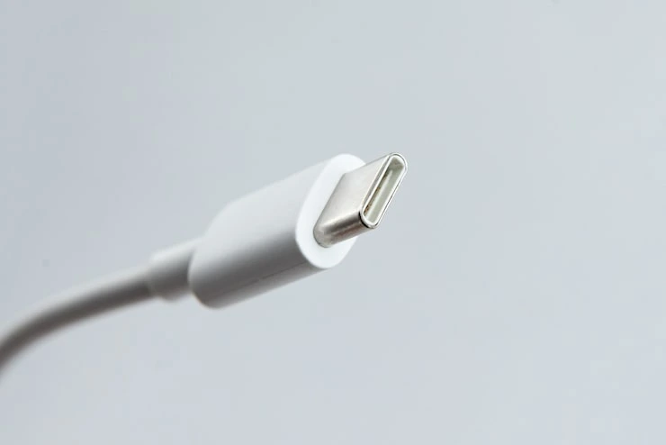 టైప్-సి పోర్ట్‌తో ఫోన్‌ను పవర్ బ్యాంక్, ల్యాప్‌టాప్‌గా మార్చుకోవచ్చా? ఈ ఉపయోగాలు తెలుసా!